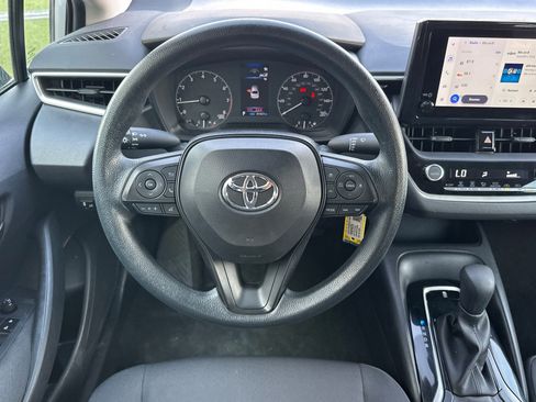 Certified 2024 Toyota Corolla LE image 14