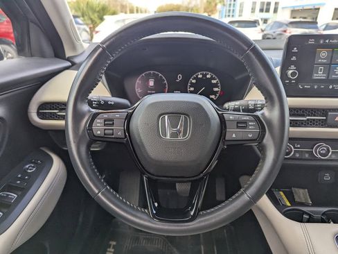 Used 2023 Honda HR-V EX-L image 11