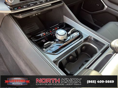 New 2026 Jeep Grand Wagoneer L Limited image 13