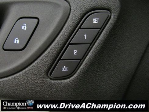 Used 2023 Buick Encore GX Essence w/ Experience Buick Package image 21