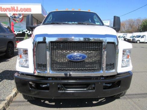 Used 2019 Ford F750 2WD Crew Cab Super Duty image 35