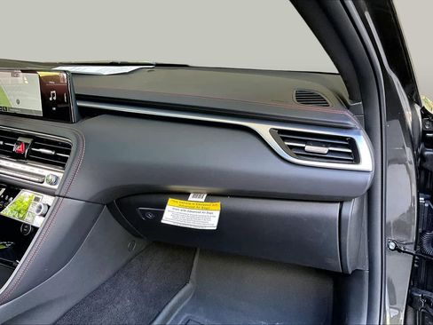 Used 2025 Genesis G70 2.5T w/ Sport Prestige Package RWD image 19