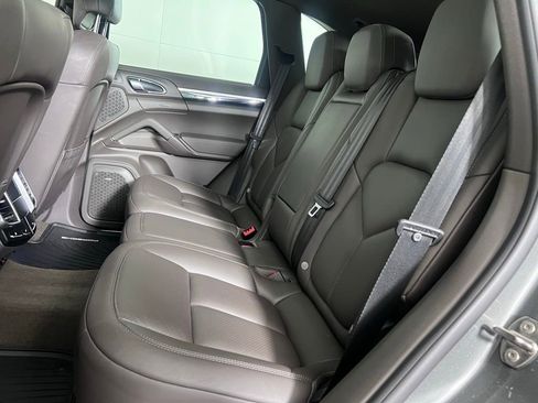 Certified 2015 Porsche Cayenne S AWD/4WD image 23