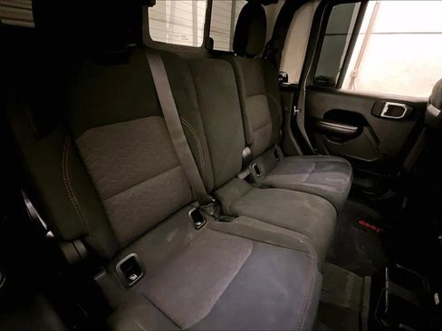 Used 2021 Jeep Gladiator Mojave image 26