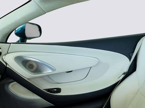 Used 2023 McLaren GT image 13