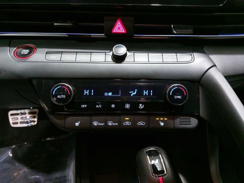 Certified 2024 Hyundai Elantra N Line image 25