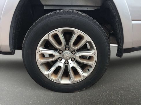 Used 2021 RAM 1500 Laramie AWD/4WD image 8