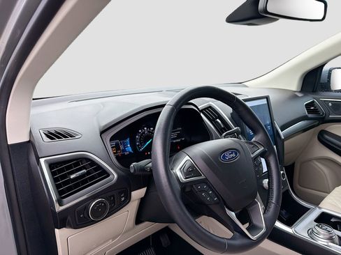 Used 2023 Ford Edge Titanium AWD/4WD image 11