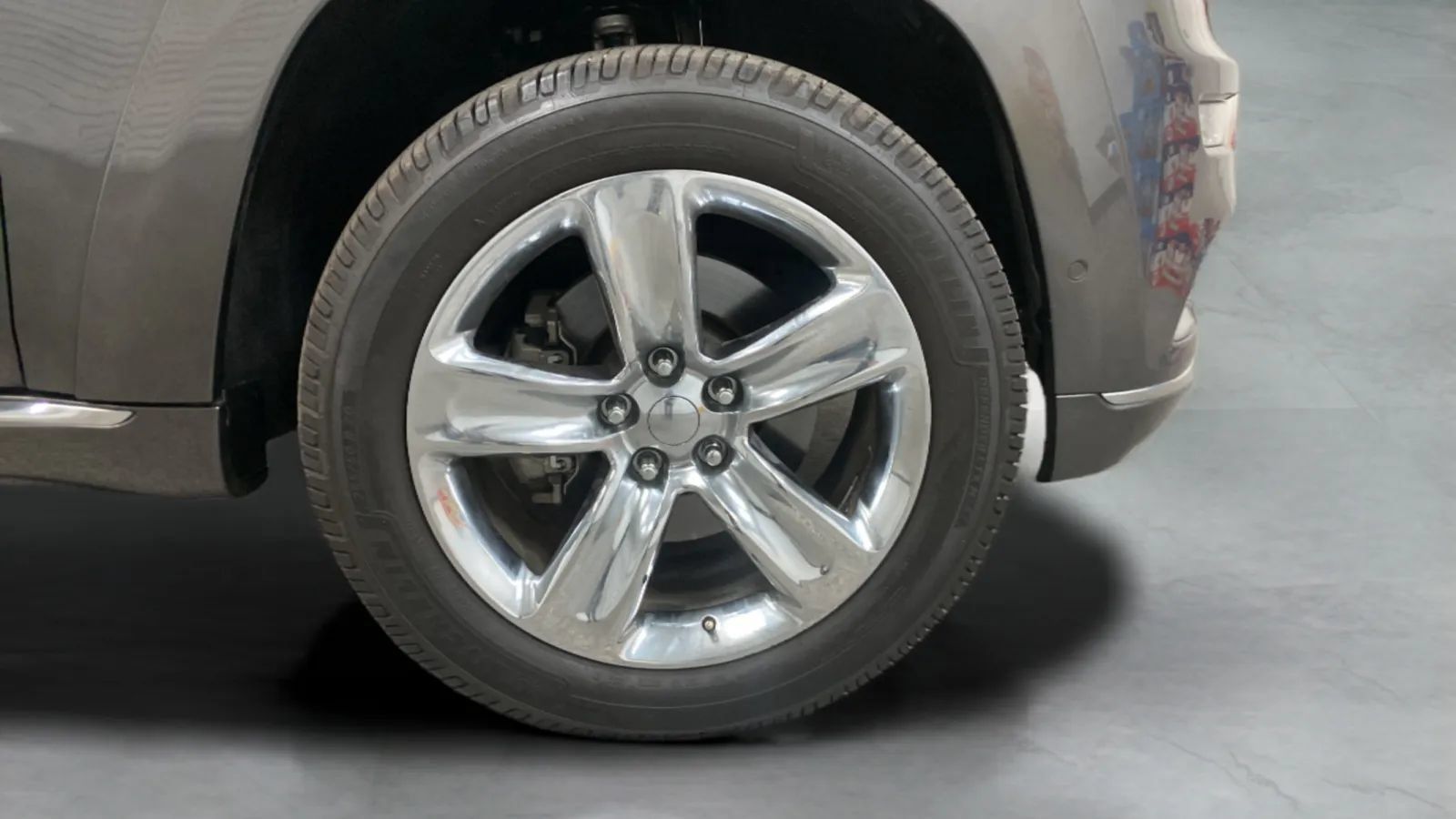 Used 2017 Jeep Grand Cherokee Summit AWD/4WD image 27