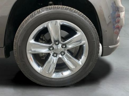 Used 2017 Jeep Grand Cherokee Summit AWD/4WD image 27