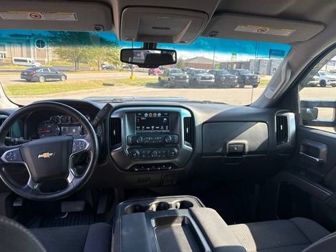 Used 2018 Chevrolet Silverado 2500 LT w/ LT Convenience Package AWD/4WD image 27