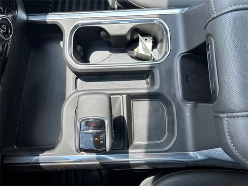 Used 2025 Chevrolet Silverado 1500 LTZ w/ Technology Package image 28