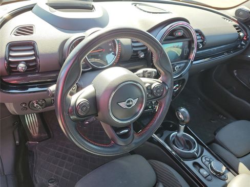 Used 2017 MINI Cooper Clubman S image 17