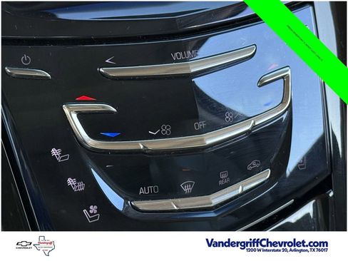 Used 2015 Cadillac Escalade Premium RWD image 17