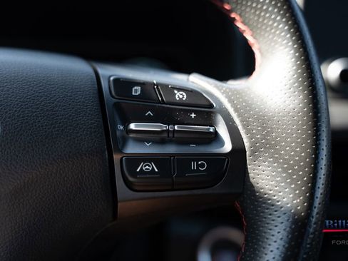 Used 2022 Hyundai Kona N Line image 11