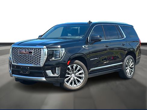 Used 2021 GMC Yukon Denali w/ Denali Premium Package image 2