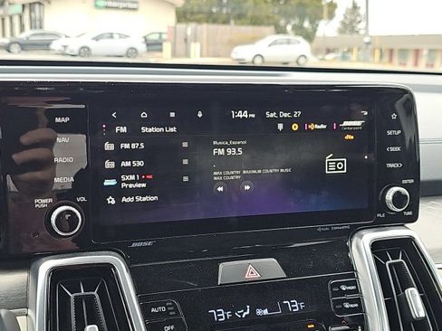 Used 2022 Kia Sorento SX Prestige w/ Panoramic Sunroof Package image 5