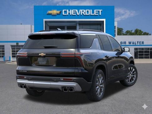 New 2026 Chevrolet Traverse LT FWD image 5