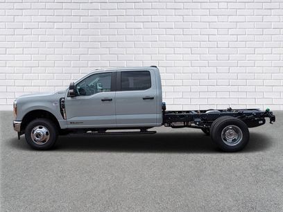 New 2026 Ford F350 XL w/ XL Chrome Package