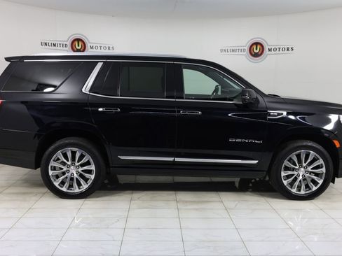 Used 2021 GMC Yukon Denali w/ Denali Premium Package AWD/4WD image 2