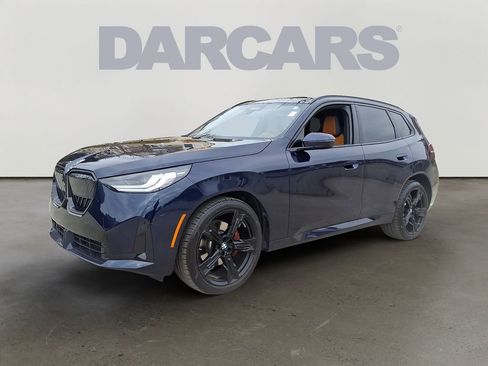 Used 2025 BMW X3 xDrive30i w/ Premium Package image 3