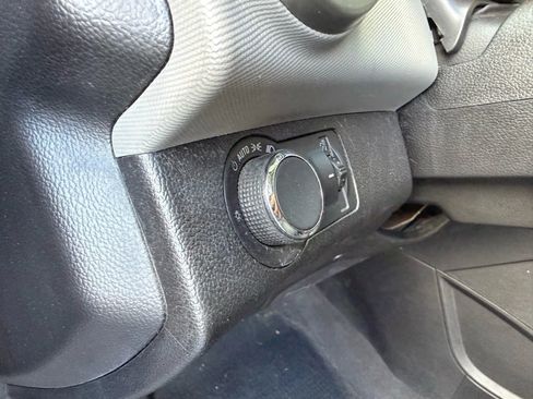 Used 2013 Chevrolet Sonic LT image 14