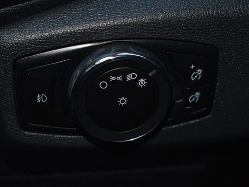 Used 2019 Ford EcoSport Titanium image 16