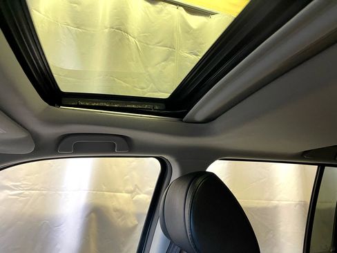 Used 2010 Honda Pilot EX-L image 27