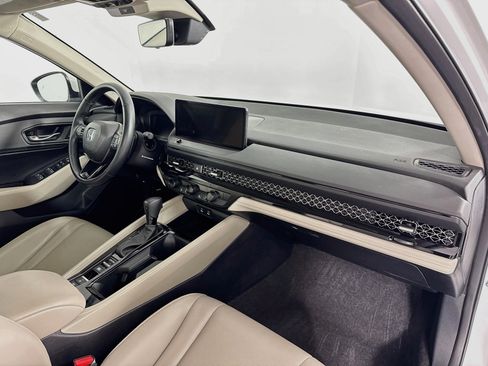 Certified 2024 Honda Accord EX-L image 29
