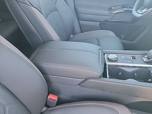 New 2026 Nissan Pathfinder Platinum w/ Cargo Package AWD/4WD image 48