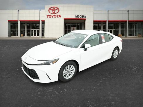 New 2026 Toyota Camry LE FWD image 1