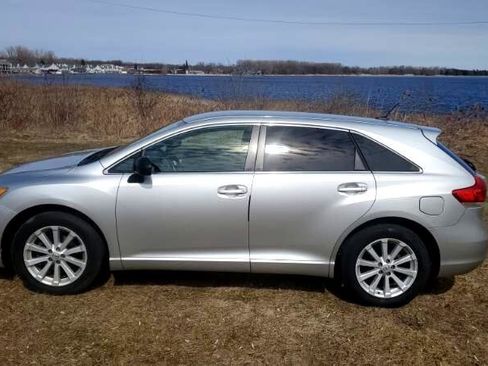 Used 2012 Toyota Venza LE image 11