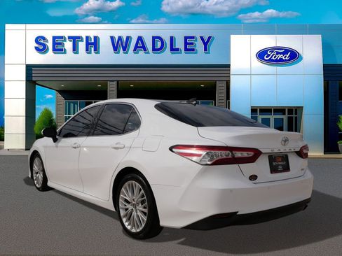 Used 2019 Toyota Camry XLE w/ Driver Assist Package image 7