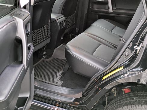 Used 2022 Toyota 4Runner Limited image 25