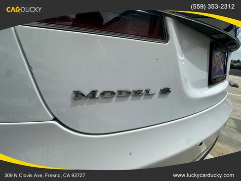 Used 2015 Tesla Model S 85 RWD image 17