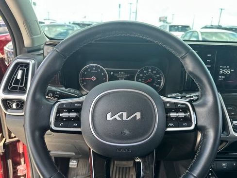 Used 2023 Kia Sorento S w/ Panoramic Sunroof Package FWD image 8