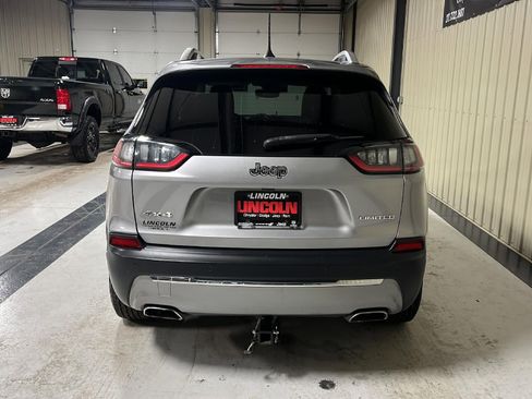 Used 2020 Jeep Cherokee Limited image 8