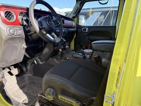 Used 2023 Jeep Gladiator Rubicon w/ LED Lighting Group image 4