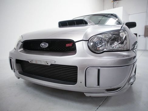 Used 2005 Subaru Impreza WRX STI image 9