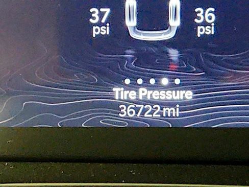 Used 2023 Jeep Grand Cherokee L Limited w/ Luxury Tech Group II AWD/4WD image 15