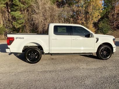 New 2025 Ford F150 XLT w/ Equipment Group 302A MID