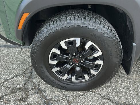 Certified 2023 Nissan Frontier PRO-4X w/ Pro Convenience Package image 9