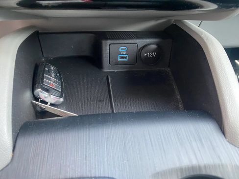 Used 2023 Ford Escape Active w/ Tech Pack #1 AWD/4WD image 18
