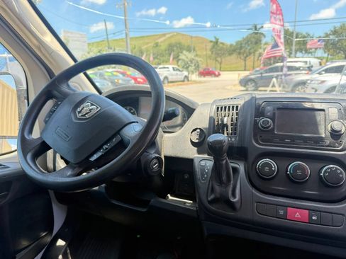 Used 2019 RAM ProMaster 2500 FWD image 10