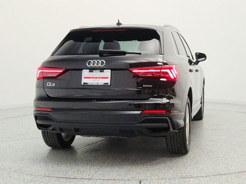 Used 2023 Audi Q3 2.0T Premium w/ Convenience Package AWD/4WD image 6
