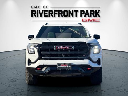 New 2026 GMC Terrain AT4 w/ LPO, Floor Liner Package AWD/4WD image 8