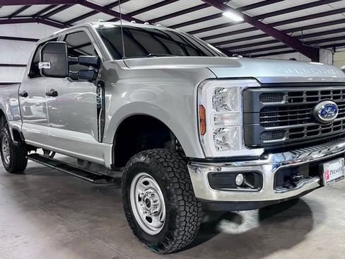 Used 2024 Ford F250 XL w/ FX4 Off-Road Package AWD/4WD image 1