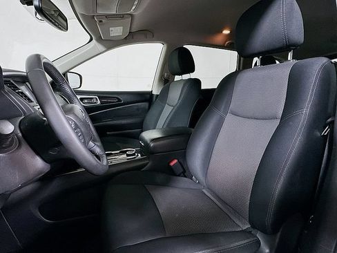 Used 2018 Nissan Pathfinder SV AWD/4WD image 11