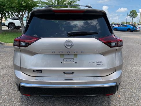 Used 2026 Nissan Rogue Platinum w/ Platinum Premium Package AWD/4WD image 6