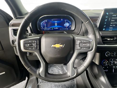 Used 2024 Chevrolet Tahoe LT AWD/4WD image 18